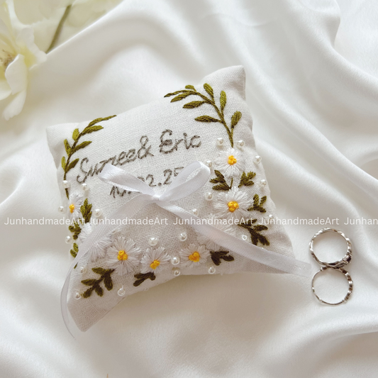 Magical Daisies Bearer Pillow Linen Wedding Cushion Hand Embroidery Ring Holder Floral Ring Pillow Wedding Gift