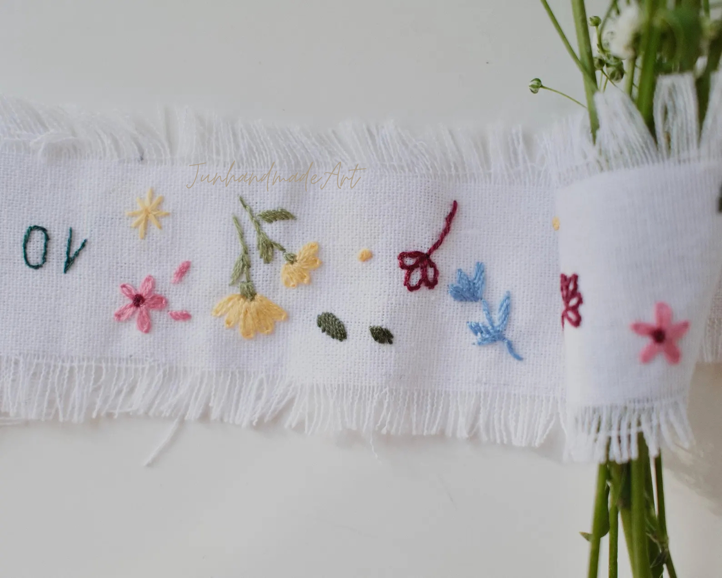 Personalized Embroidered Wedding Ribbon – Custom Linen Tie for Bouquet or Hair, Hand-stitched with Names & Date, Bridal Keepsake Gift