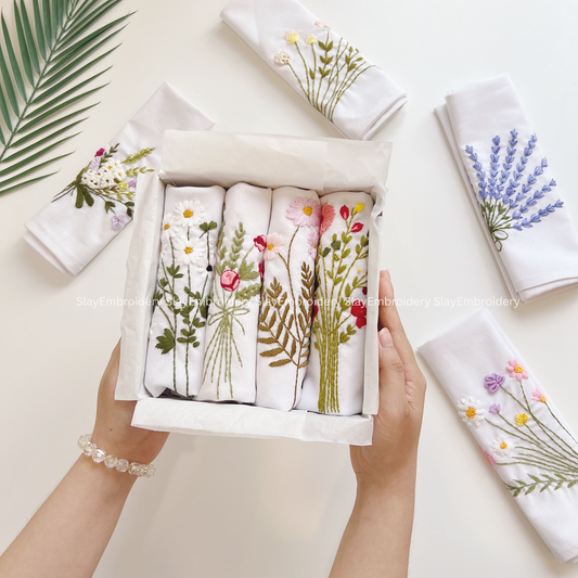 Floral Embroidered Linen Napkins – Elegant Floral Napkin – Rustic Wedding Table Decor Housewarming Gift, for Her or Hostess