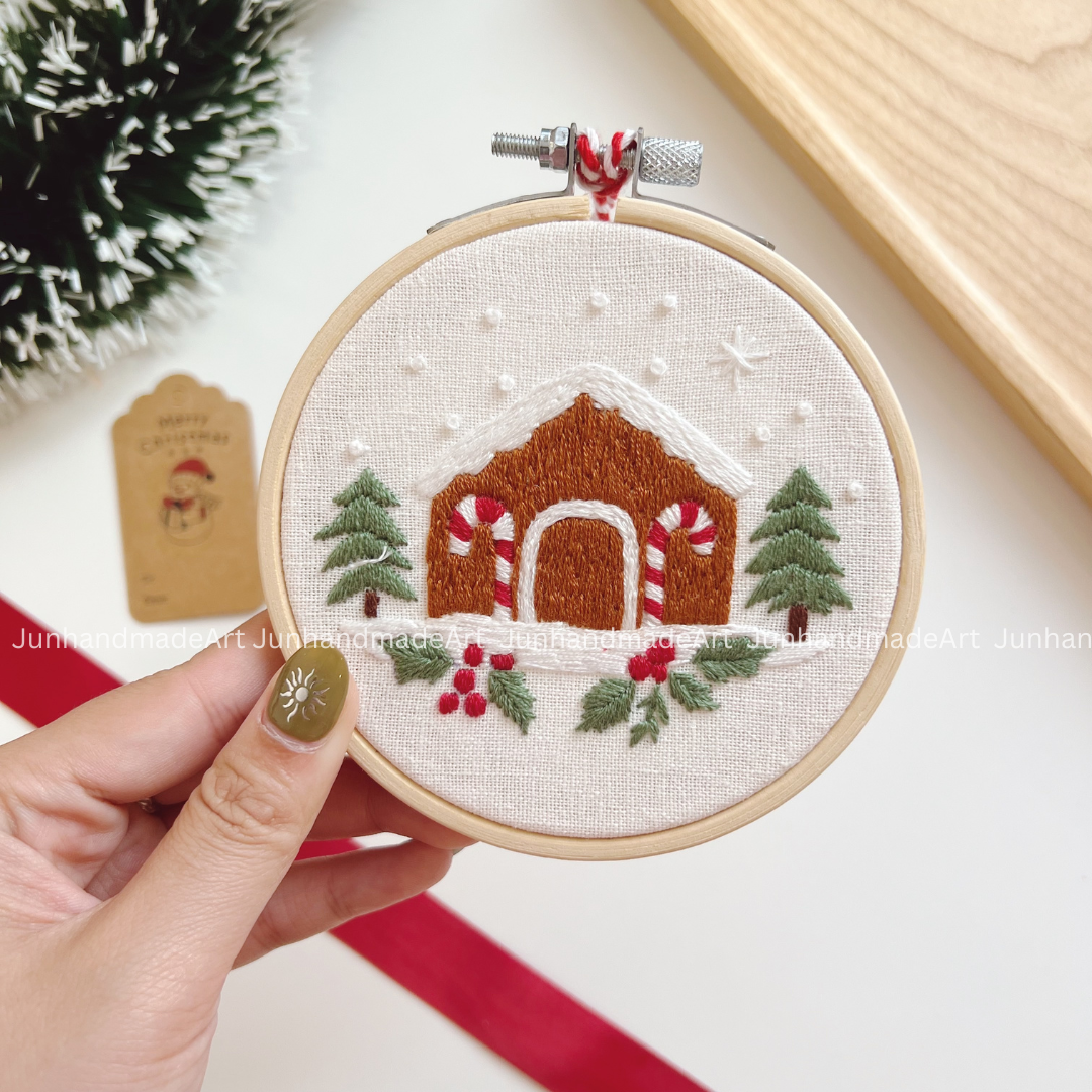 Gingerbread House Christmas Ornament 10 x 10 cm (4x4 in)