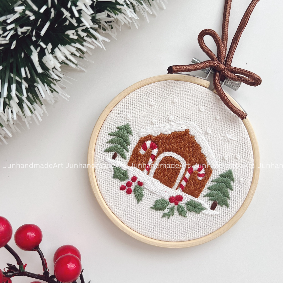 Gingerbread House Christmas Ornament 10 x 10 cm (4x4 in)