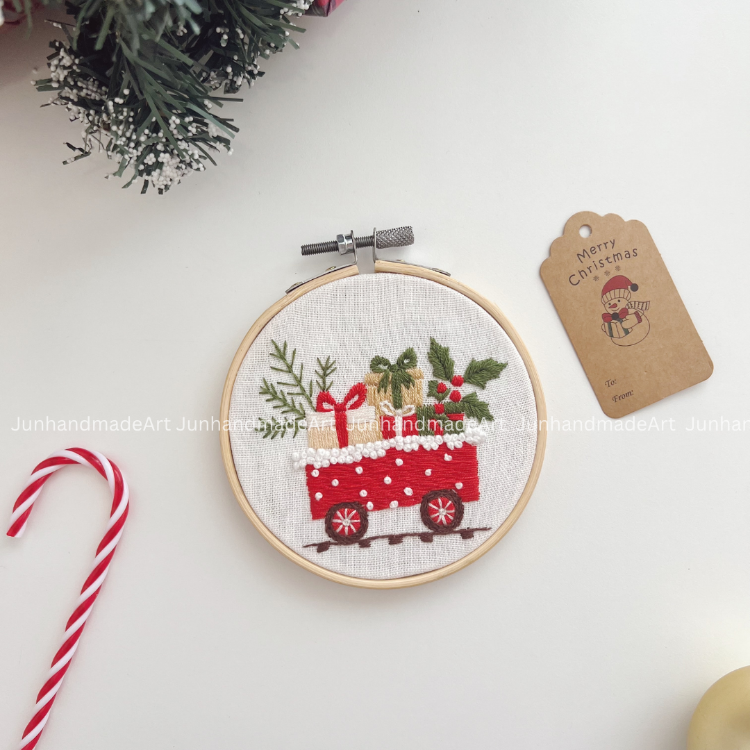 Cheerful Train Christmas Ornament 10 x 10 cm (4x4 in)