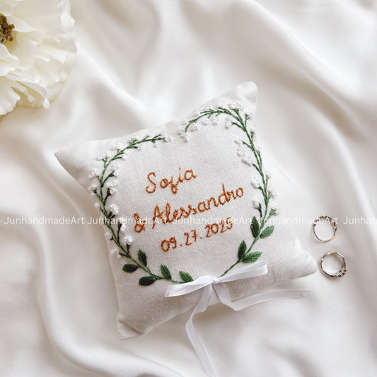 Everlasting Baby Breath Bearer Pillow Linen Wedding Cushion Hand Embroidery Ring Holder Floral Ring Pillow Wedding Gift