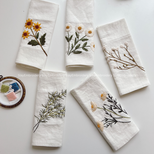 Wildflower Embroidered Linen Napkins – Elegant Floral Napkin – Rustic Wedding Table Decor Housewarming Gift, for Her or Hostess