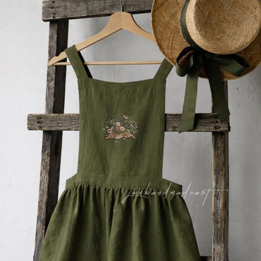 Hand Embroidered Rabbit Linen Apron, Woodland Bunny & Floral Wreath Apron, Handmade Cottagecore Kitchen Apron, Storybook Gift for Her