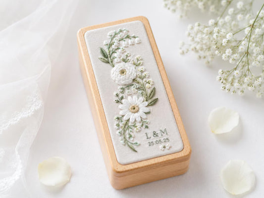 Hand Embroidered Floral Wooden Jewelry Box, Personalized Linen Ring Box, Vintage Wooden Keepsake Case, Bridesmaid Gift, Wedding Ring Holder