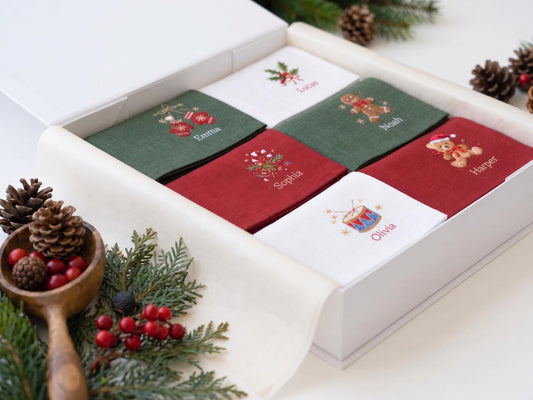 Personalized Christmas Napkins Set of 6, Hand Embroidered Mittens, Holly, Candy Cane, Gingerbread & Teddy Bear, Custom Name Linen Table Sets