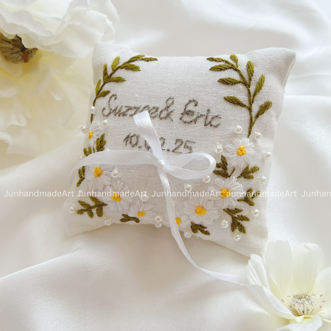 Magical Daisies Bearer Pillow Linen Wedding Cushion Hand Embroidery Ring Holder Floral Ring Pillow Wedding Gift