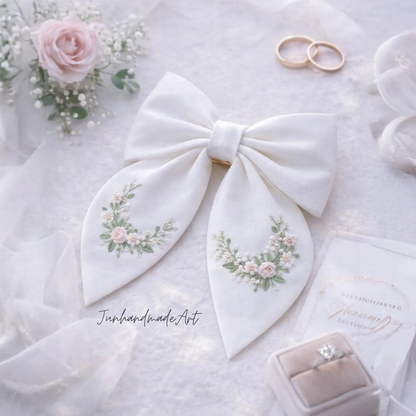 Personalized Linen Hair Bow – Hand Embroidered Flower Bow with Pattern – Custom Name Text Bow for Girls, Handmade Hairpin Bow for Girl