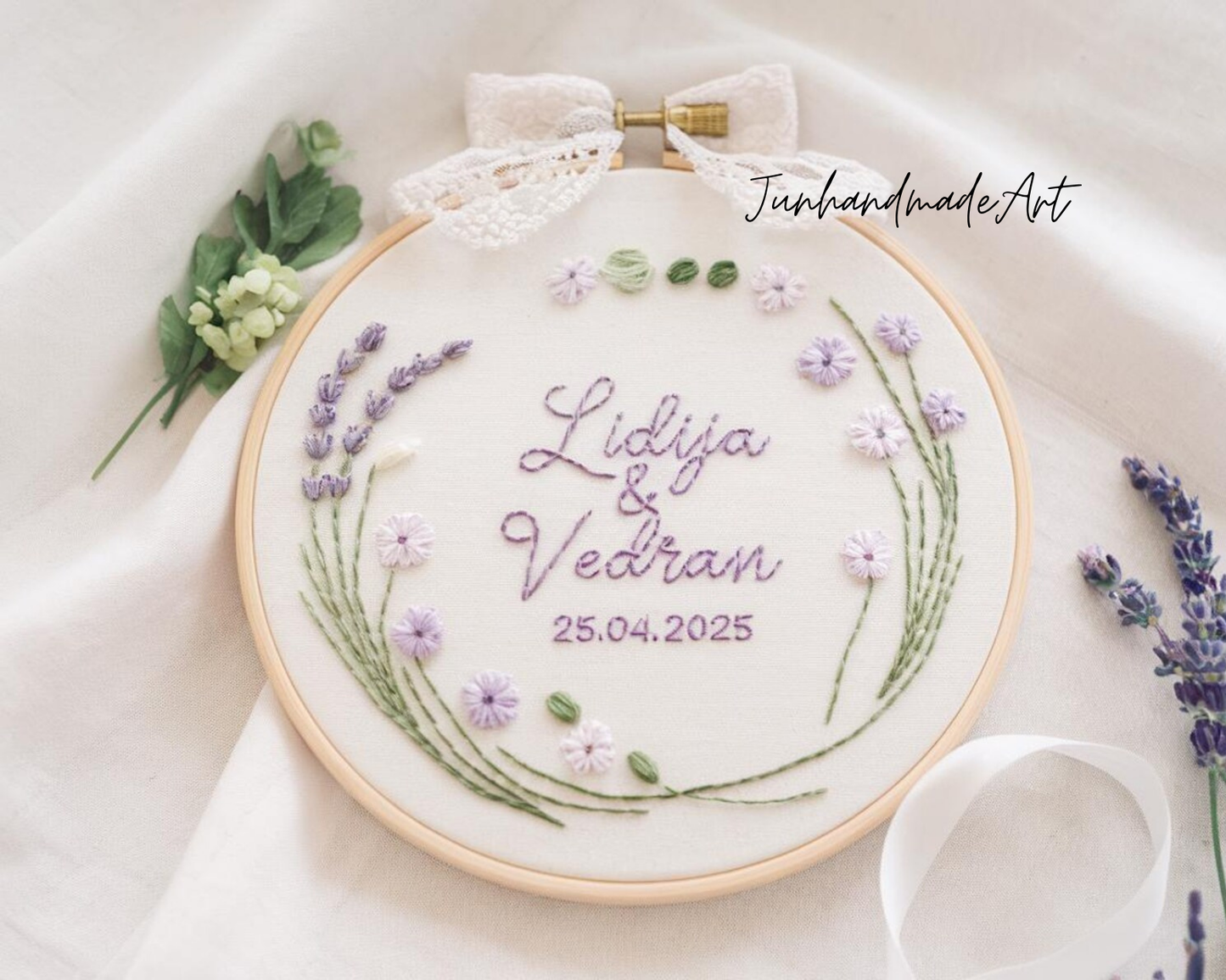 Custom Wedding Embroidery Hoop with Flowers and Names – Personalized Hand Embroidered Wildflowers Gift for Couple, Anniversary