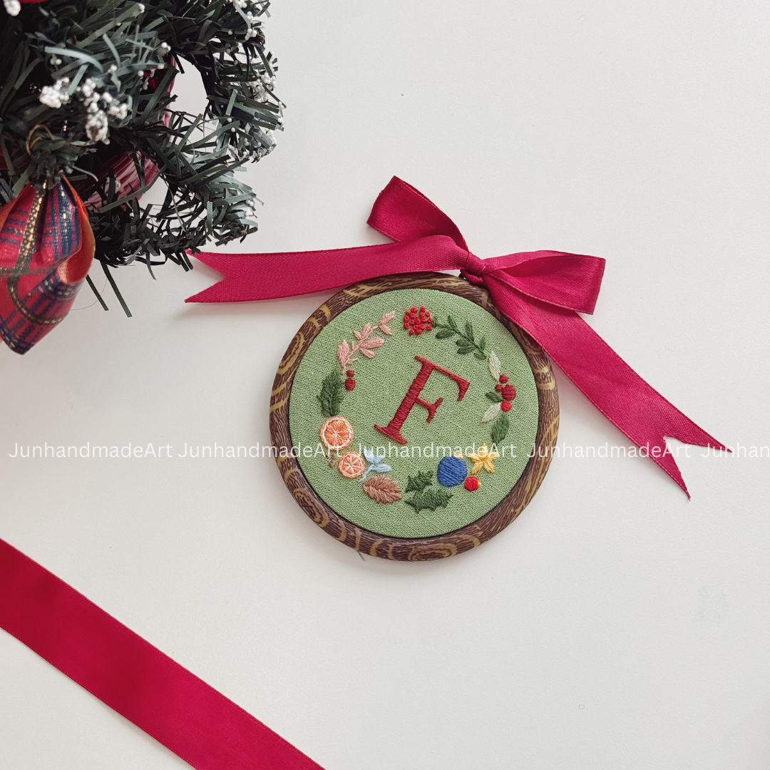 Custom Name Christmas Ornament 10 x 10 cm (4 x 4 in)