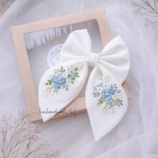 Personalized Linen Hair Bow – Hand Embroidered Flower Bow with Pattern – Custom Name Text Bow for Girls, Handmade Hairpin Bow for Girl