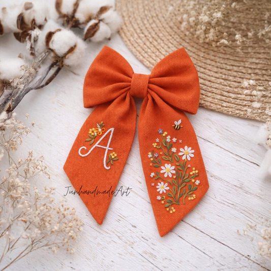 Personalized Linen Hair Bow – Hand Embroidered Flower Bow with Initial – Custom Name Text Bow for Girls, Handmade Hairpin Bow for Girl