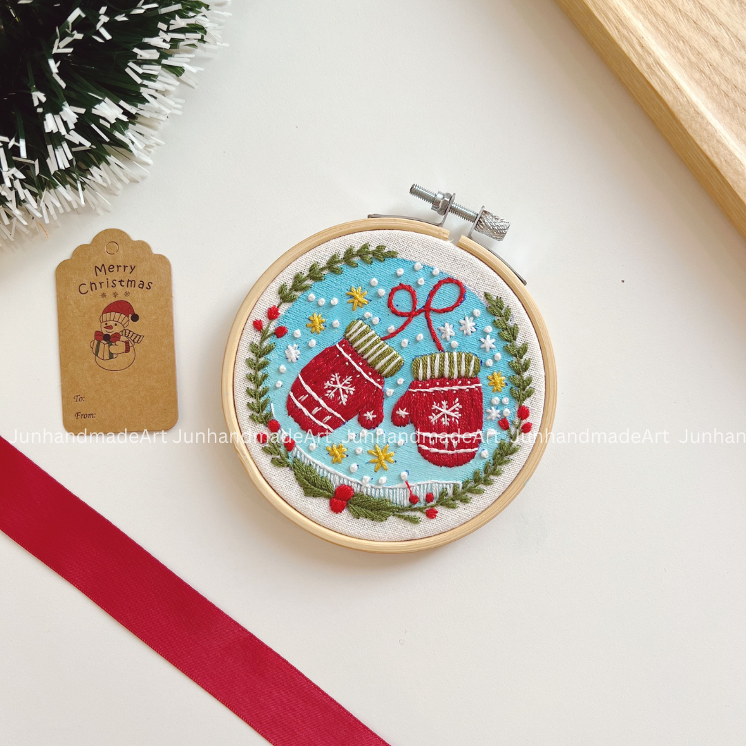 Warm Lovely Gloves Christmas Ornament 10 x 10 cm (4x4 in)