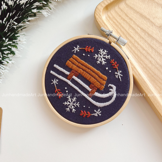 Wooden Sled Christmas Ornament 10 x 10 cm (4x4 in)