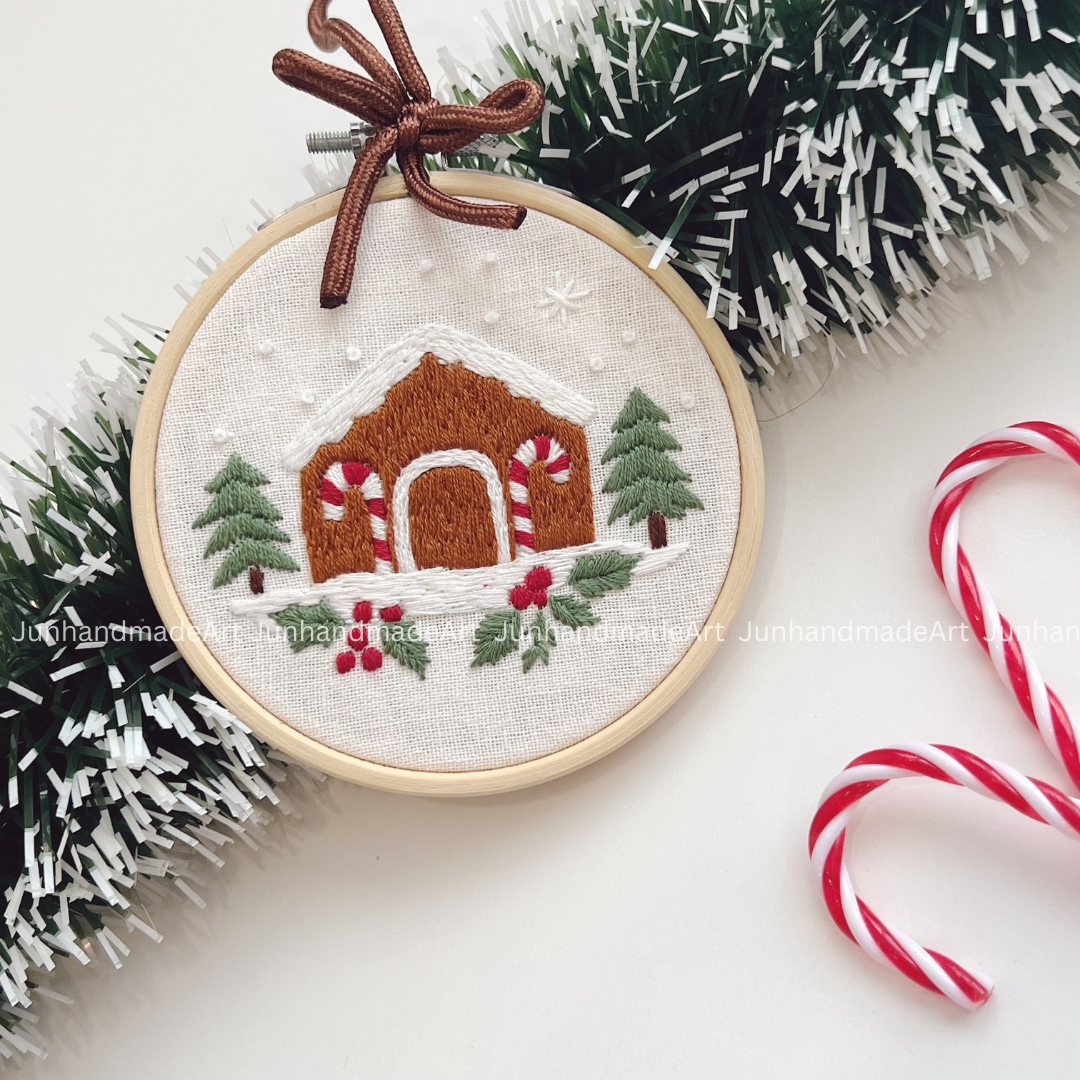 Gingerbread House Christmas Ornament 10 x 10 cm (4x4 in)