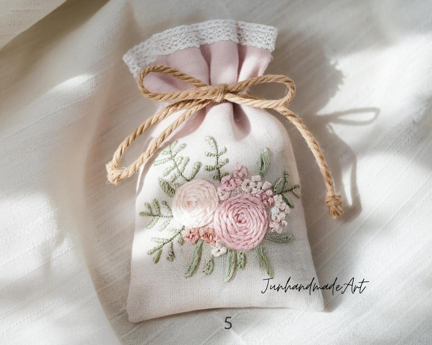 Personalized Embroidered Wedding Sachet Bag – Wedding Favor Gift, Linen Lavender Pouch, Custom Name & Date