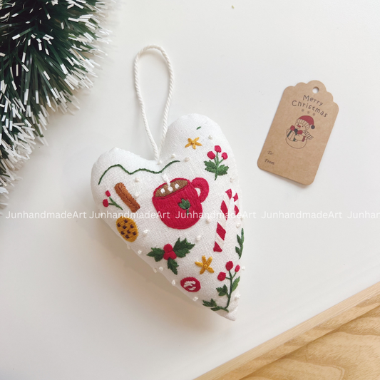 Christmas essential Christmas Heart Ornament – Hand Embroidered Linen Floral Ornament – Custom Christmas Gift Decoration