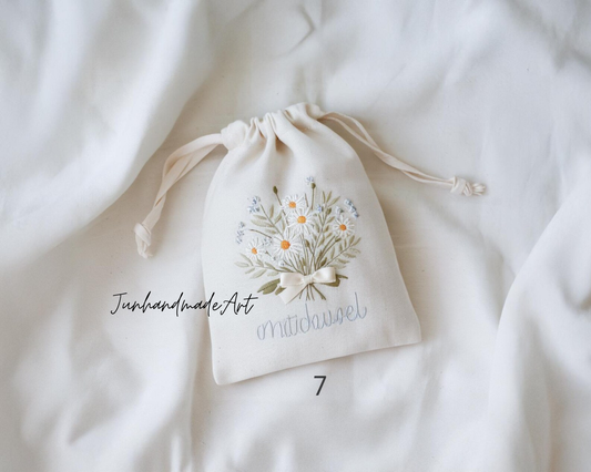 Personalized Embroidered Wedding Sachet Bag – Wedding Favor Gift, Linen Lavender Pouch, Custom Name & Date