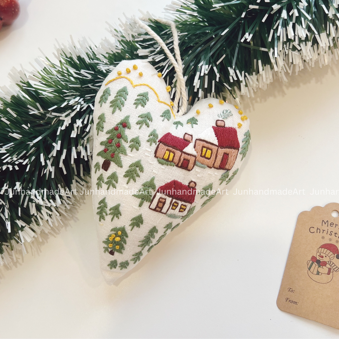 Holiday Atmosphere Christmas Heart Ornament – Hand Embroidered Linen Floral Ornament – Custom Christmas Gift Decoration