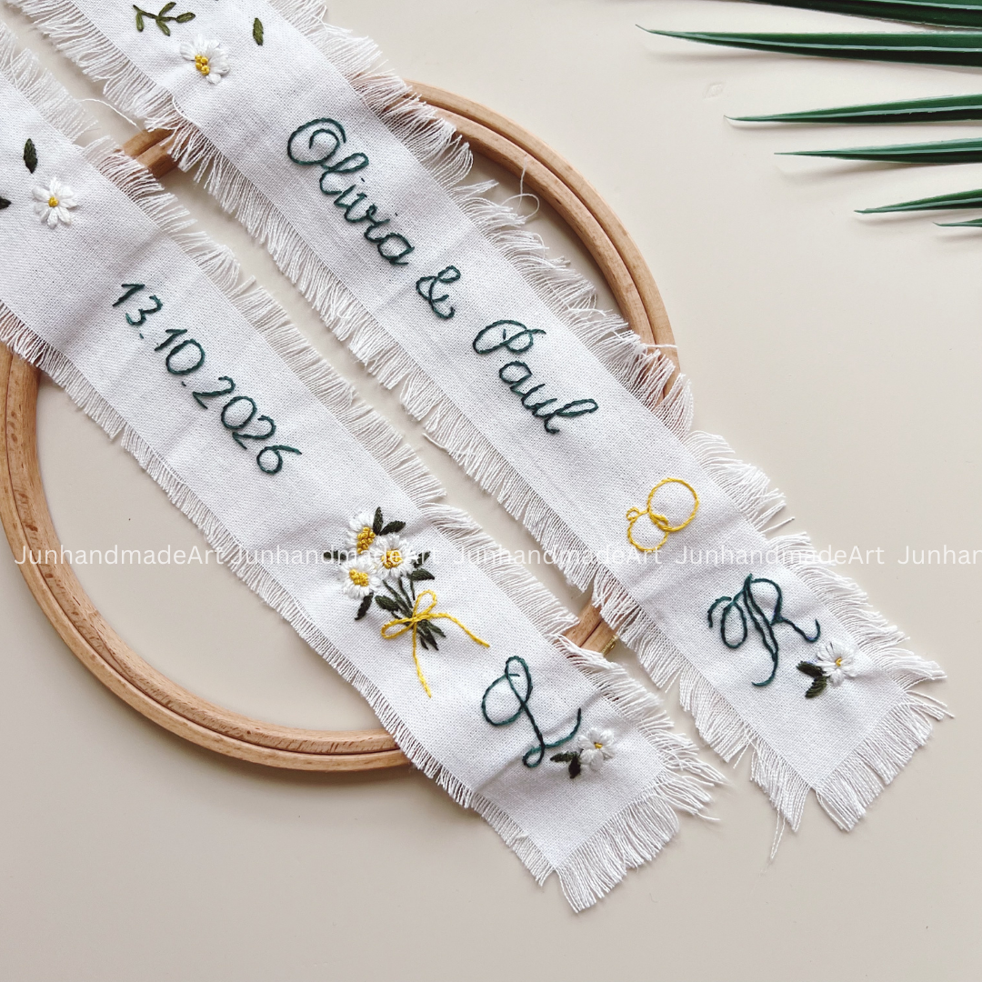 Lovely Daisies Embroidered Wedding Ribbon – Custom Linen Tie for Bouquet or Hair, Hand-stitched with Names & Date, Bridal Keepsake Gift