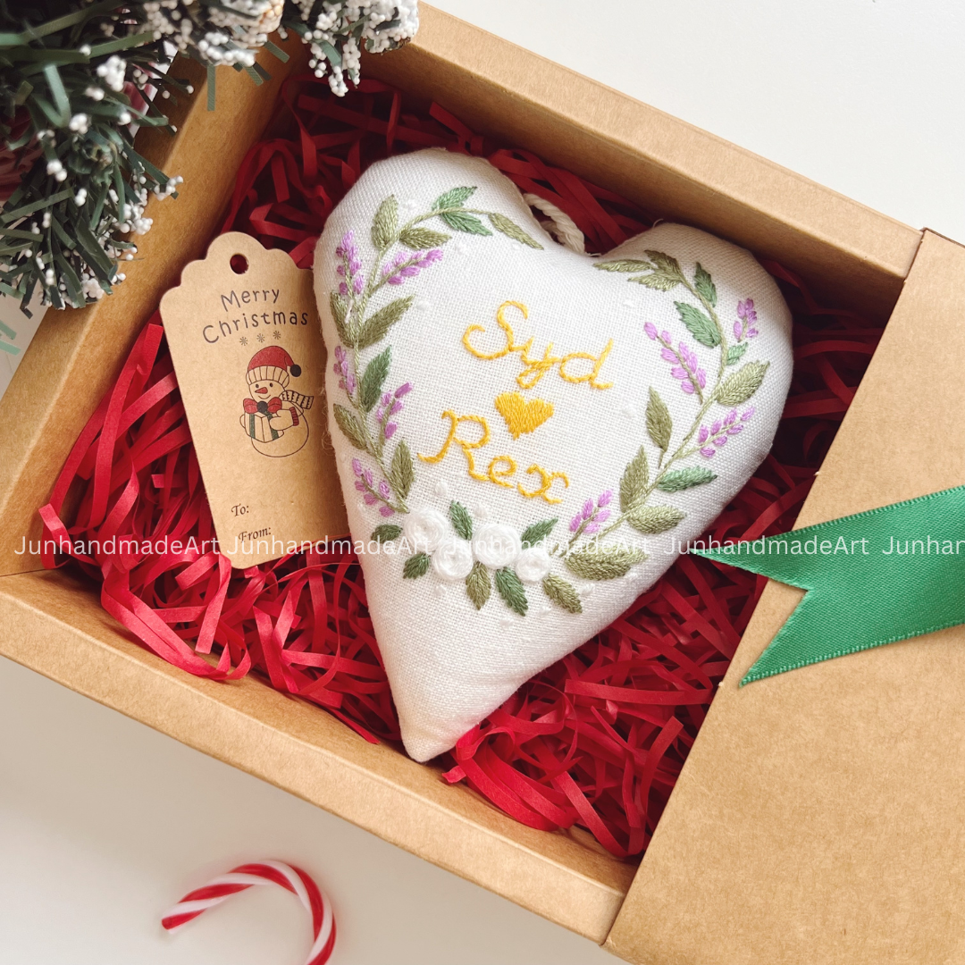 Lovely Wreath Christmas Heart Ornament – Hand Embroidered Linen Floral Ornament – Custom Christmas Gift Decoration