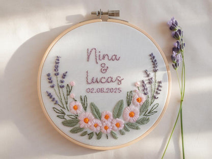 Custom Wedding Embroidery Hoop with Flowers and Names – Personalized Hand Embroidered Wildflowers Gift for Couple, Anniversary