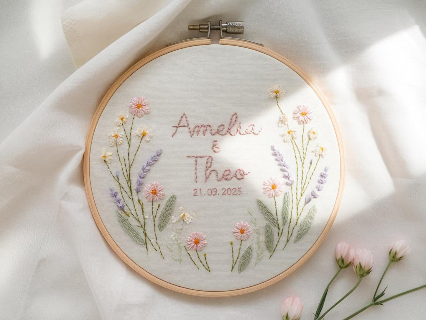 Custom Wedding Embroidery Hoop with Flowers and Names – Personalized Hand Embroidered Wildflowers Gift for Couple, Anniversary