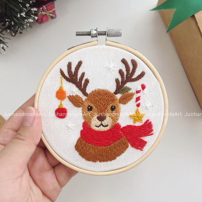 Cozy Reindeer Christmas Ornament 10 x 10 cm (4x4 in)