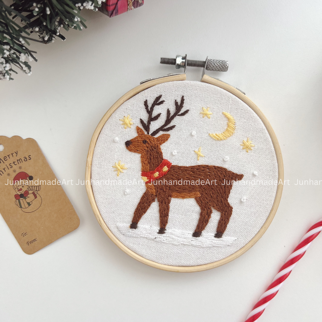 Dreamy Reindeer Christmas Ornament 10 x 10 cm (4x4 in)