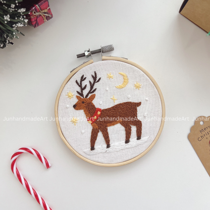 Dreamy Reindeer Christmas Ornament 10 x 10 cm (4x4 in)