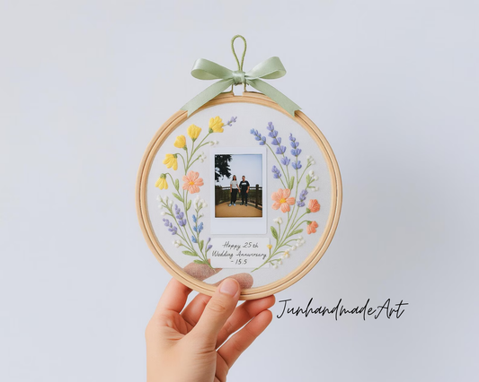 Custom Wedding Embroidery Transparent Hoop with Flowers and Photo – Personalized Hand Embroidered Wildflowers Gift for Couple, Wedding Gift