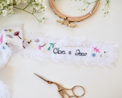 Personalized Embroidered Wedding Ribbon – Custom Linen Tie for Bouquet or Hair, Hand-stitched with Names & Date, Bridal Keepsake Gift