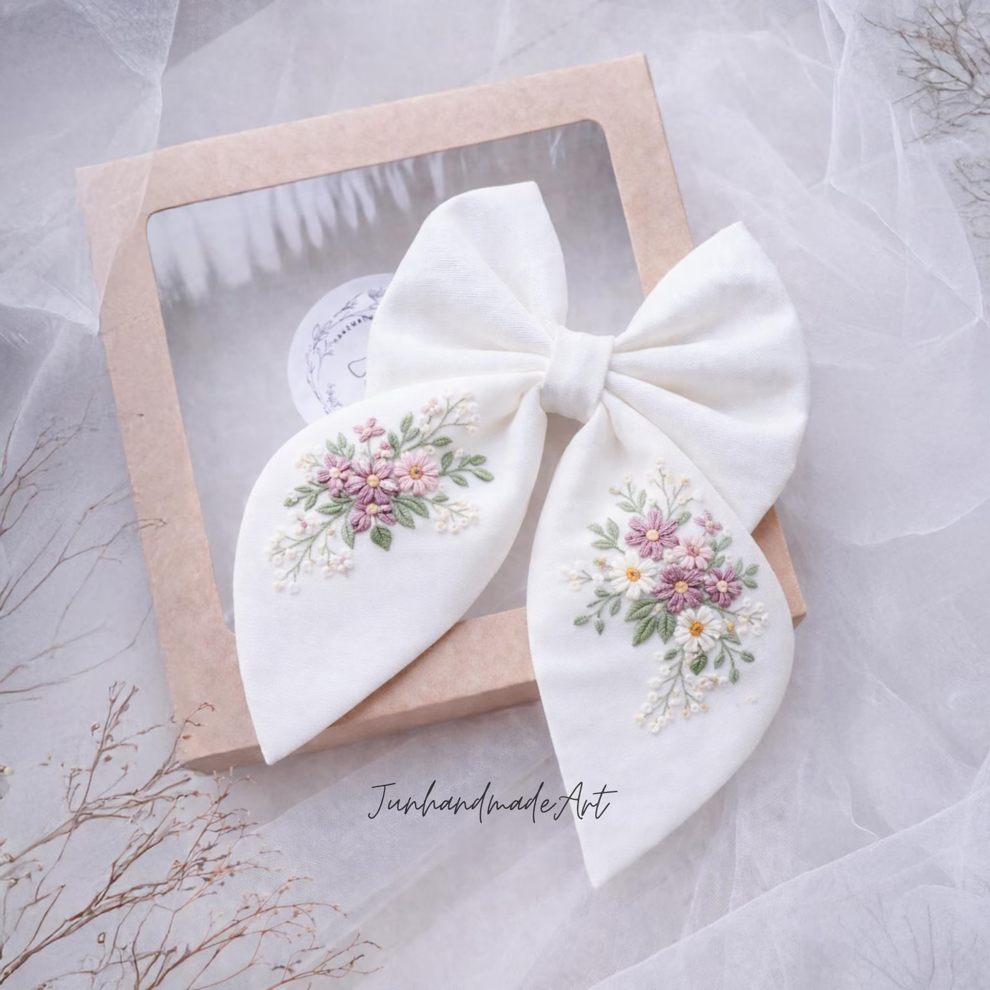 Personalized Linen Hair Bow – Hand Embroidered Flower Bow with Pattern – Custom Name Text Bow for Girls, Handmade Hairpin Bow for Girl