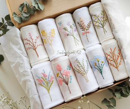 Embroidered Linen Napkins – Wildflower Bouquet Design | 100% Linen Cloth Napkins | Wedding, Housewarming, Mother's Day Gift