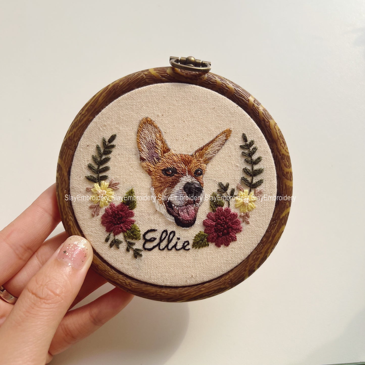 Custom Embroidered Dog Portrait Hoop Pet Portrait Cat and Dog Embroidery Animal Realistic Portrait in Hoop Personalized Pet Portrait