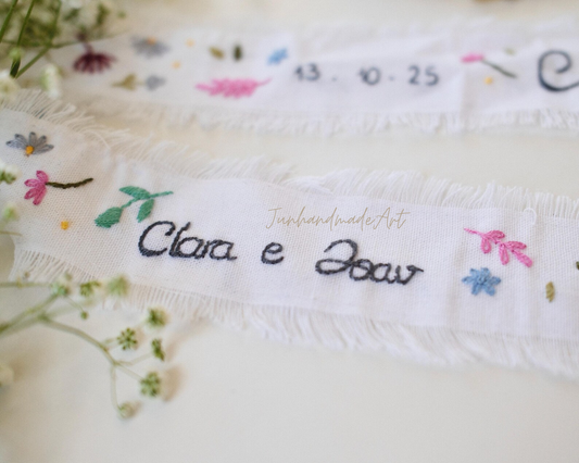 Personalized Embroidered Wedding Ribbon – Custom Linen Tie for Bouquet or Hair, Hand-stitched with Names & Date, Bridal Keepsake Gift