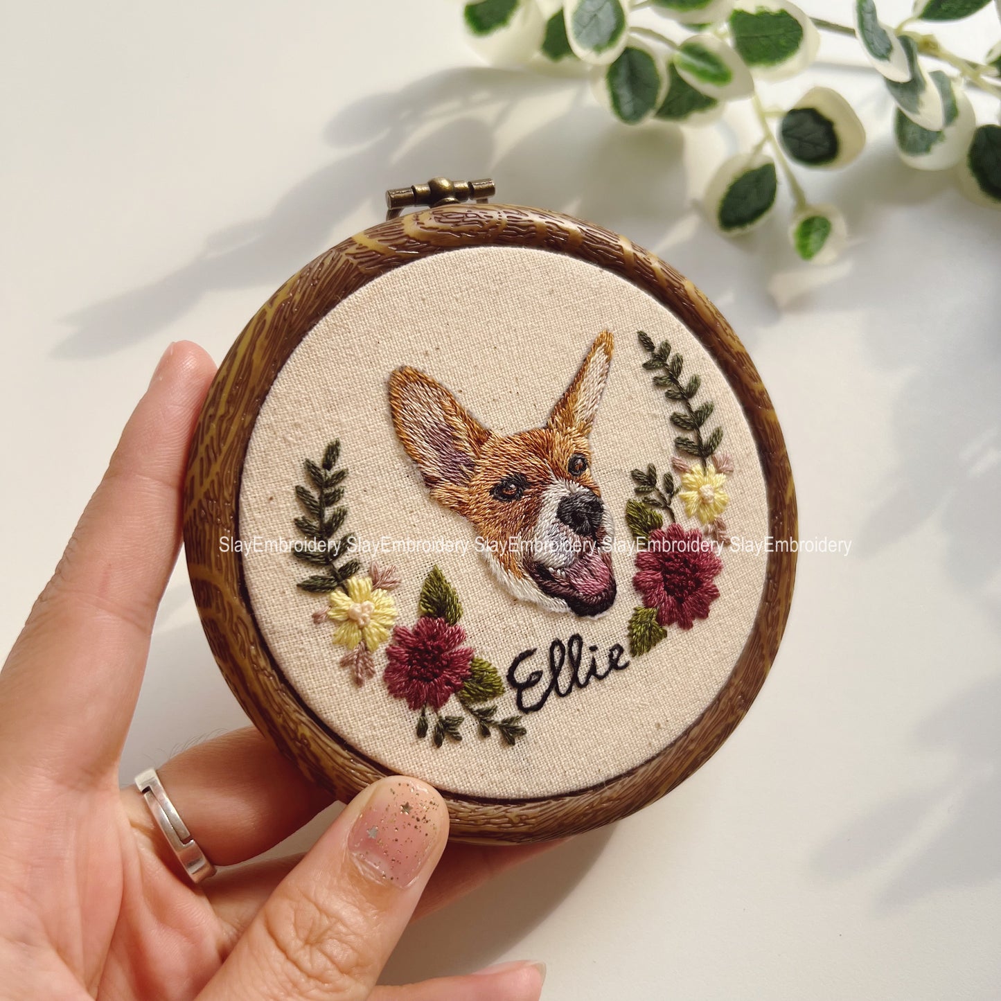 Custom Embroidered Dog Portrait Hoop Pet Portrait Cat and Dog Embroidery Animal Realistic Portrait in Hoop Personalized Pet Portrait