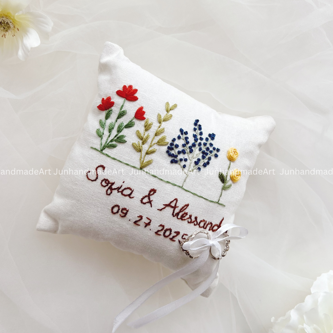 Lovely Dried Flowers Bearer Pillow Linen Wedding Cushion Hand Embroidery Ring Holder Floral Ring Pillow Wedding Gift