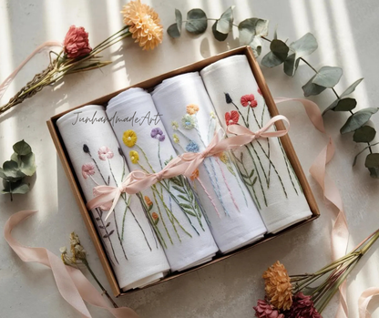 Set 4 Embroidered Linen Napkins – Wildflower Bouquet Design | 100% Linen Cloth Napkins | Wedding, Housewarming, Wedding Gift
