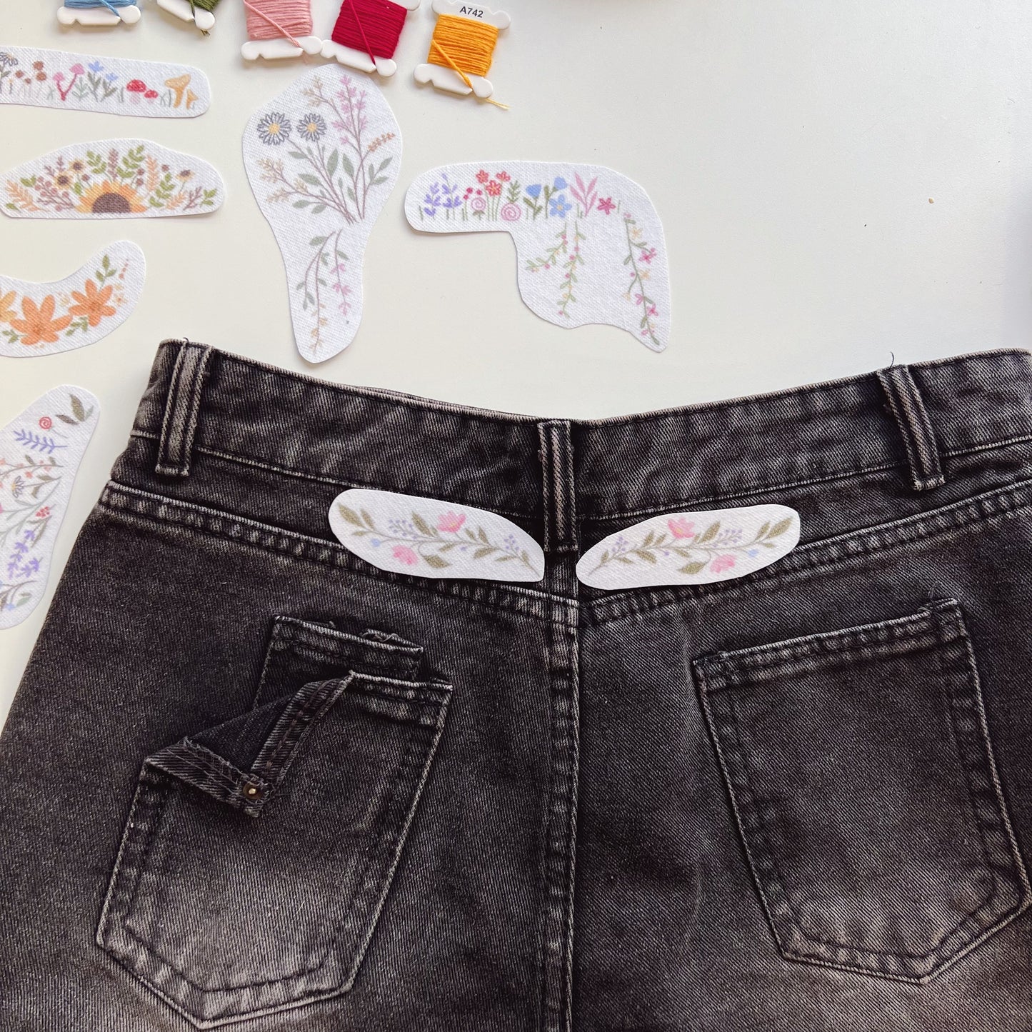 Jeans Pocket Flower Embroidery Pattern, Stick and Stitch Transfer, Water Soluble Pattern for Beginners