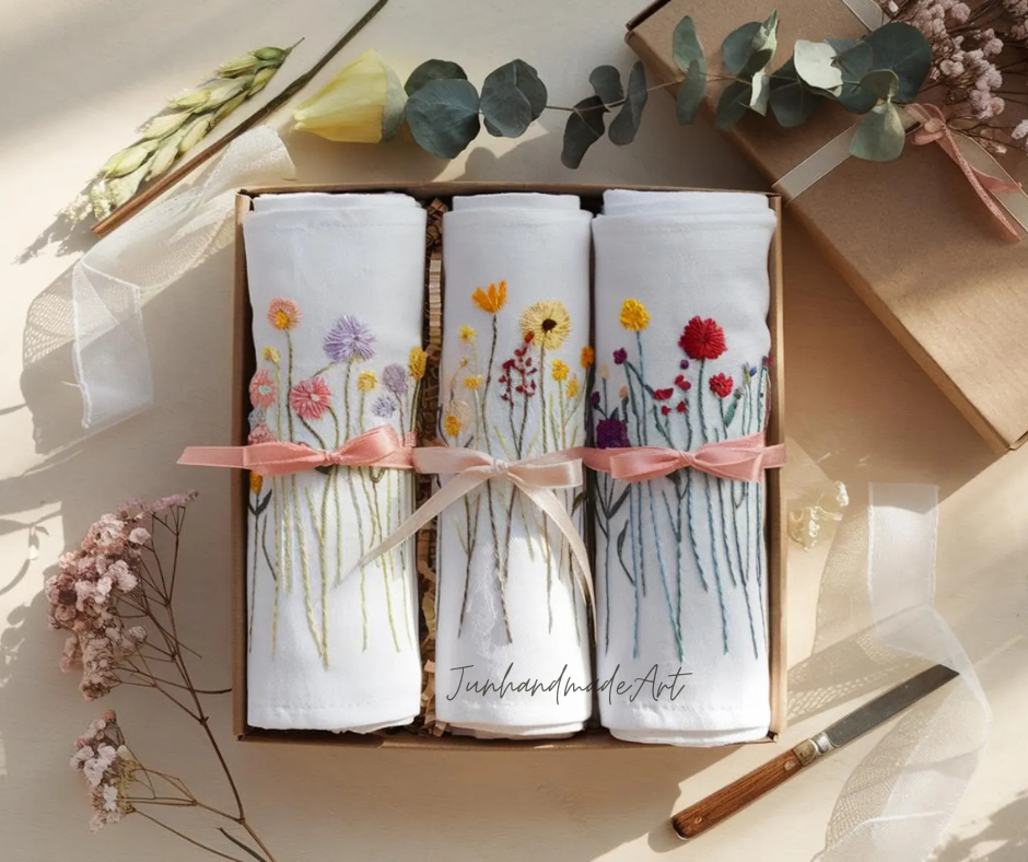 Set 3 Embroidered Linen Napkins – Wildflower Bouquet Design | 100% Linen Cloth Napkins | Wedding, Housewarming, Wedding Gift