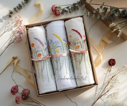 Set 3 Embroidered Linen Napkins – Wildflower Bouquet Design | 100% Linen Cloth Napkins | Wedding, Housewarming, Wedding Gift