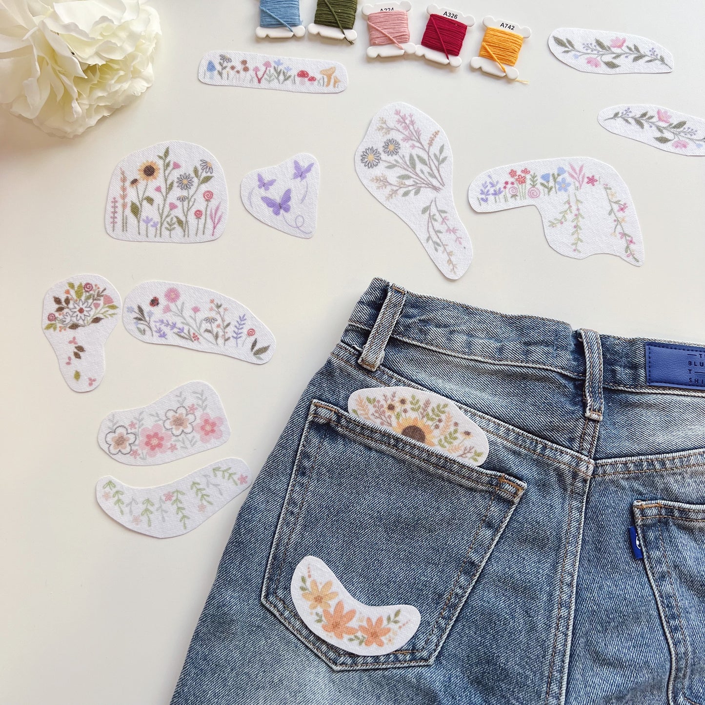 Jeans Pocket Flower Embroidery Pattern, Stick and Stitch Transfer, Water Soluble Pattern for Beginners