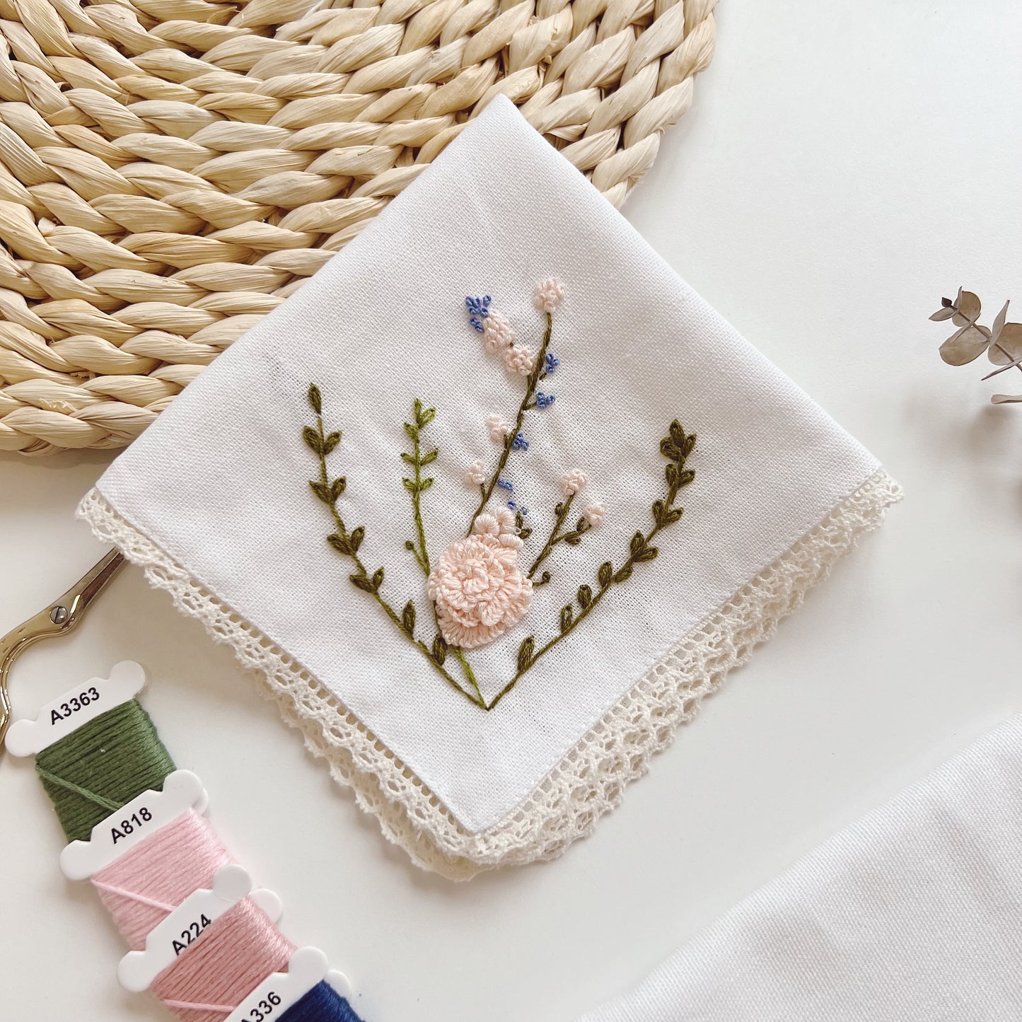3D Wild Flowers Wedding Handkerchief, Custom Embroidered Handkerchief, Bride Embroidery Handkerchief, Linen Handkerchiefs
