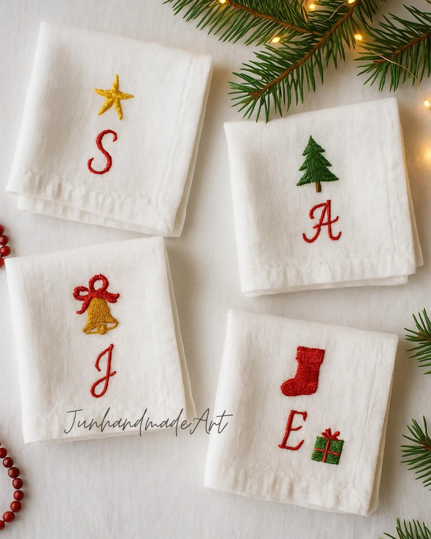 Set 4 Embroidered Linen Christmas Napkins – Christmas Bouquet Design | 100% Linen Cloth Napkins | Christmas, Custom Name, Christmas Gift