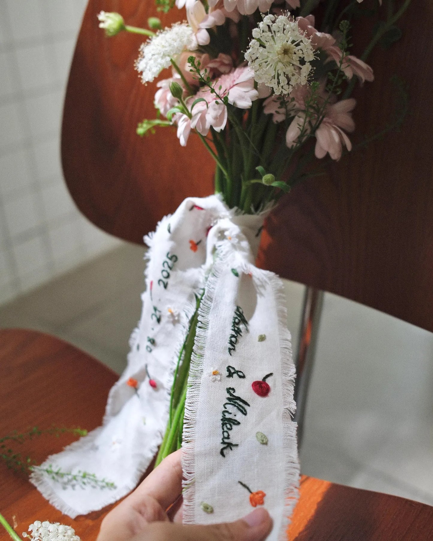 Personalized Embroidered Wedding Ribbon – Custom Linen Tie for Bouquet or Hair, Hand-stitched with Names & Date, Bridal Keepsake Gift