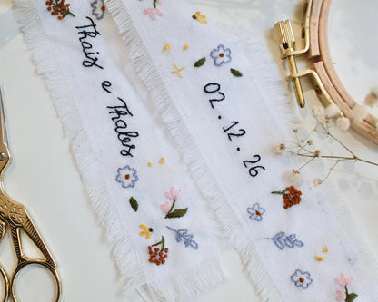 Personalized Embroidered Wedding Ribbon – Custom Linen Tie for Bouquet or Hair, Hand-stitched with Names & Date, Bridal Keepsake Gift