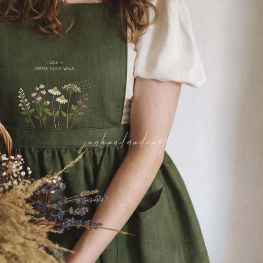 Personalized Floral Name Embroidered Linen Apron, Custom Wildflower Cottagecore Apron, Handmade Kitchen Gift for Mom, Baker or Her