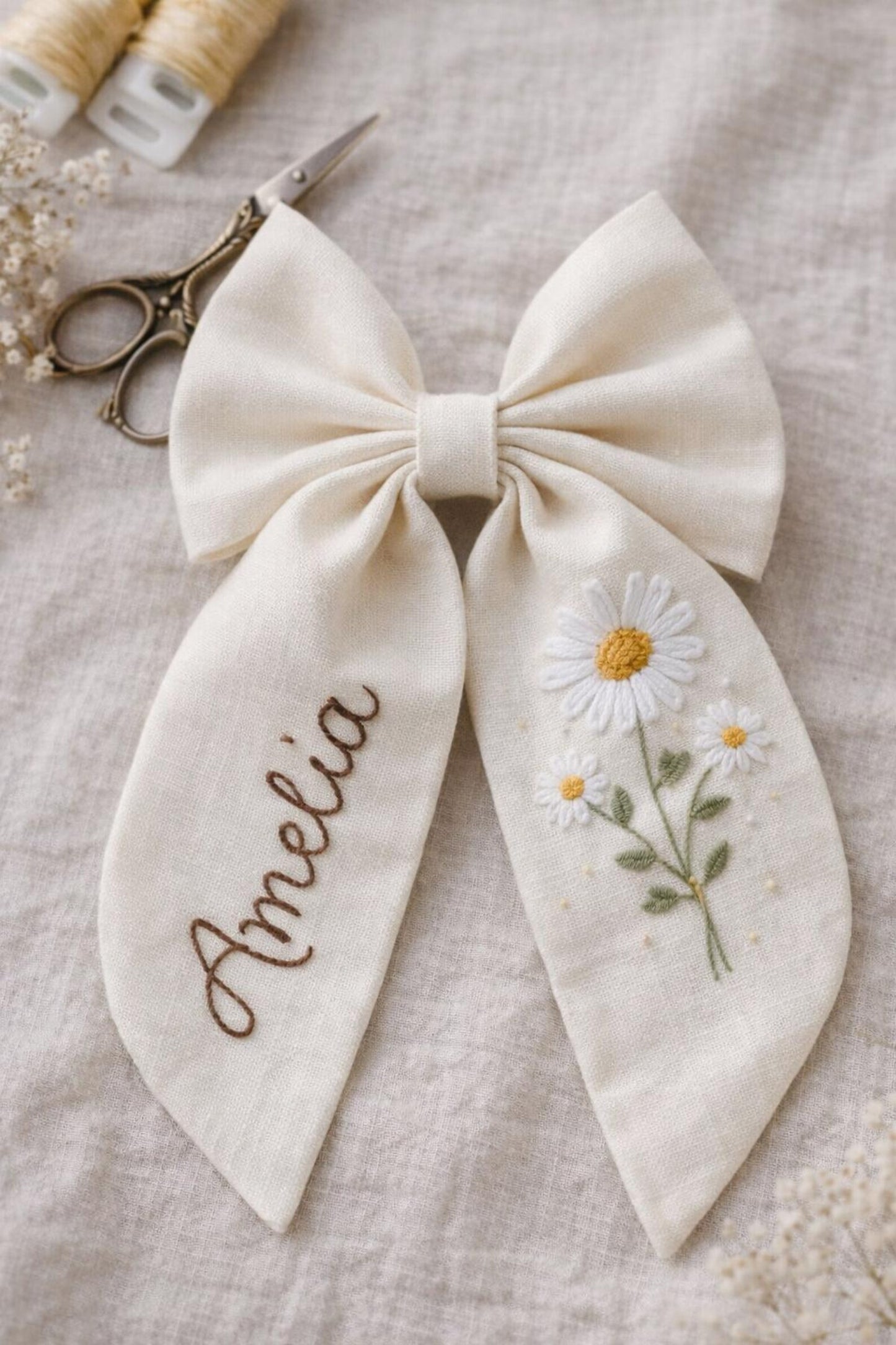 Cosmos Embroidered Hair Bow, Personalized Pink Linen Bow Clip, Custom Name Flower Girl Bow, Wildflower Bridal Hair Accessory Gift for Womens